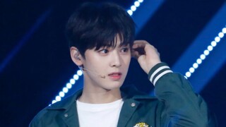 Về sự khác biệt giữa Cha Eun-woo trên và ngoài sân khấu