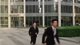 เรื่อง หนีรักปะทะบอส - พากย์ไทย