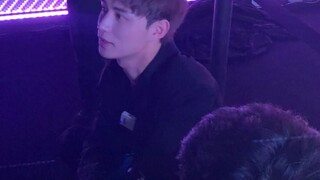 不得不说童锦程酒吧开业，美女真的好多