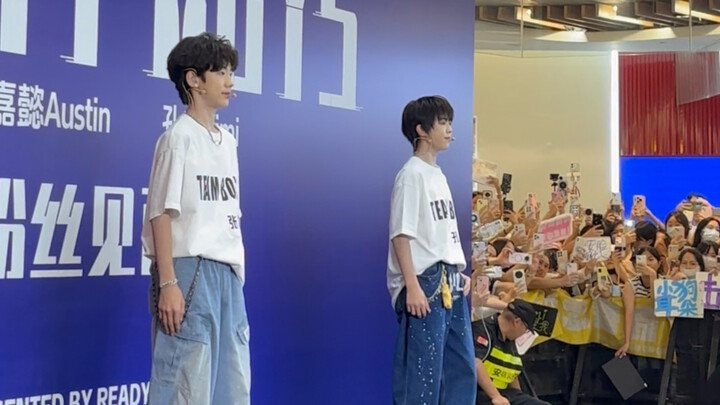 ยินดีต้อนรับสู่การเต้นประกอบเพลงเวอร์ชันเด็กน้อย ยอดเยี่ยมจริงๆ #จางเจียอี#คงซิน