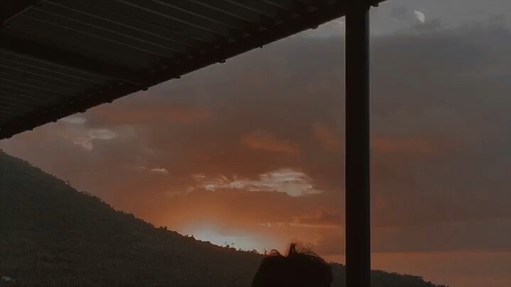 🌅