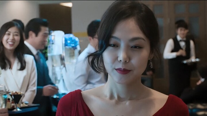 Kim Min-hee - Dalam menghadapi pesona yang mutlak, kecantikan menjadi tidak penting