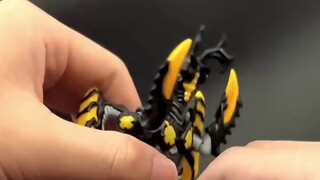 Cảm nhận nỗi sợ hãi!!! Cuốn sách nổi tiếng của Bruko: Saga vs Hyphajedon Glory Edition