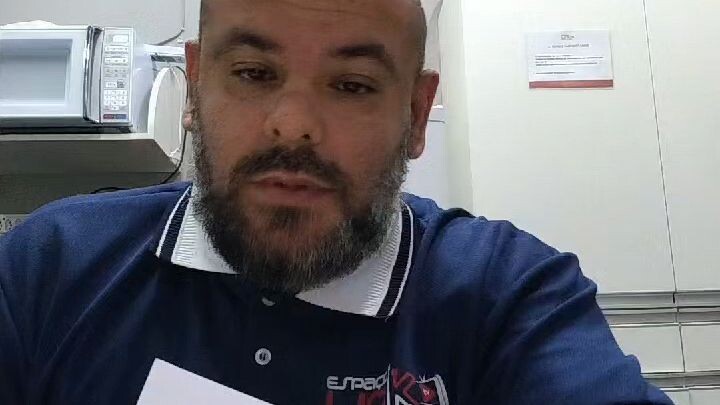 Eu vivo sempre no mundo da lua 🎵🎶