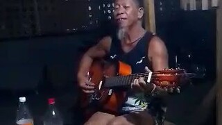 Ang ganda ng boses ni tatay