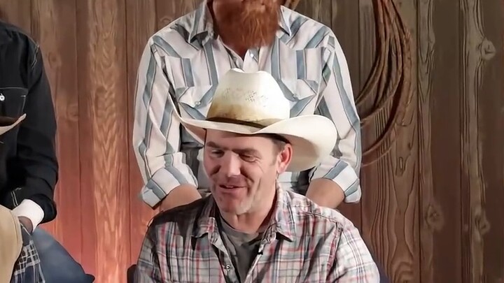 [Chơi chuyên nghiệp] Những chàng cao bồi thực thụ chơi chế độ trực tuyến Red Dead Redemption 2 và hư