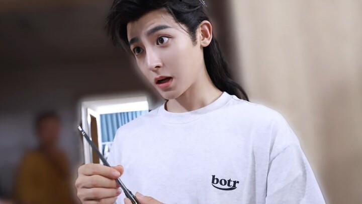 “Entering the Azure Cloud” behind-the-scenes: Hou Minghao & Ji Bozai’s official character‑styling ph