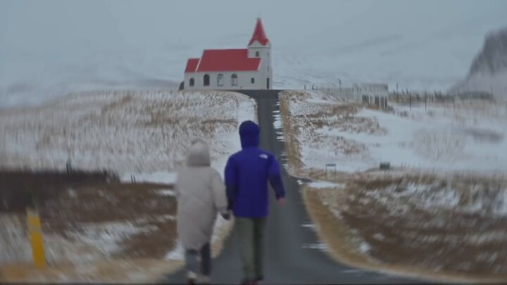 "Press the shutter to escape this world" [Links Mix | Iceland]