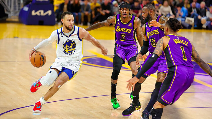 “Curry di puncak, masih main saja sih”
