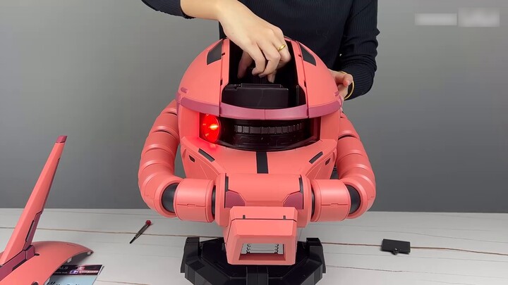 [Vinegar Toys] 57CM Super Large Zaku Head Unboxing! Bandai BN HEAD MS-06S Char's Special Zaku 2 Head