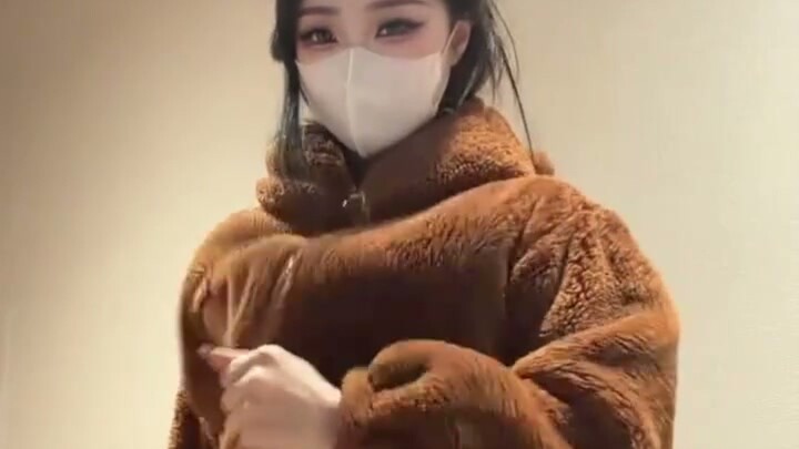 มีมี่ตั่งเออร์: ลูกๆ ลงมือกันเลย อย่าทนอีก ฉีกให้ดูเลยค่ะ