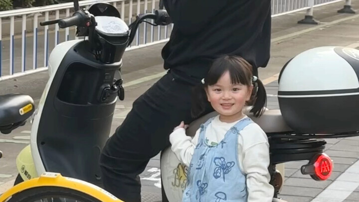 When we drive the new electric car and骗 our daughter into thinking it’s stolen, her reaction is hila