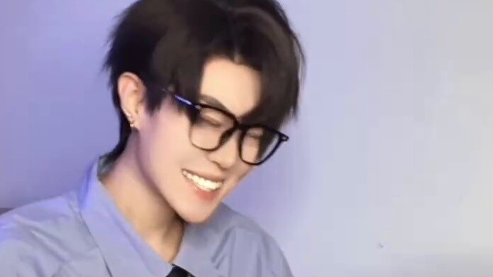 Silence Youyue & Jianan | Ketika teman sekamar yang bermain drum dan menari berkumpul!