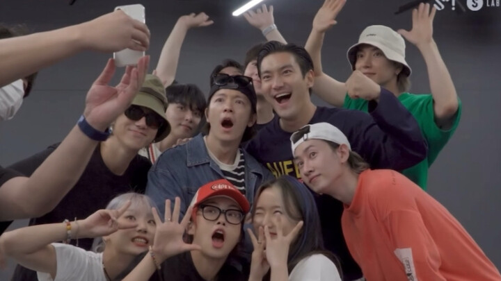 【Super Junior】Here comes the practice room version of "Mango"!