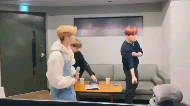 【3RACHA】ไลฟ์โคเวอร์เพลง BLACKPINK “As If It’s Your Last”