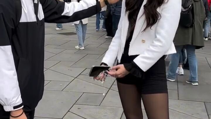 【เลกกิ้ง】จู่ๆ ก็ทักทายสาวน่ารักบนท้องถนน