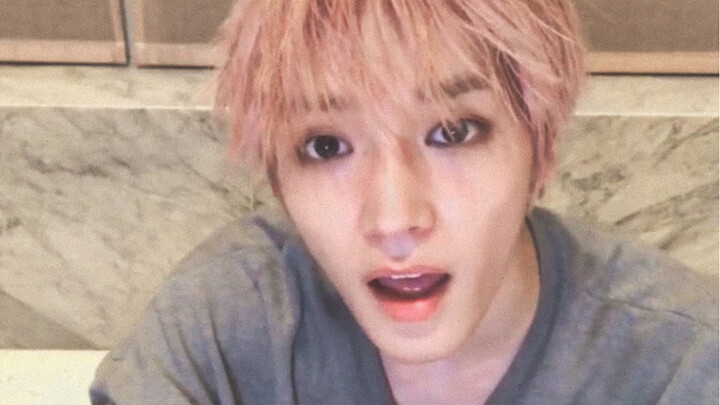 Taeyong mentioned Chinese fans during his livestream! He said this… sob sob sob.
