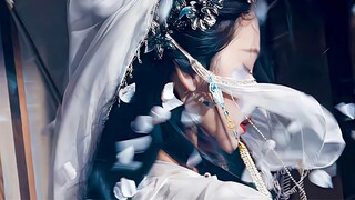 笑死，第一次见代拍上桌给导演当正面教材！