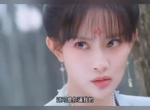 “Why is it always me who gets hurt?” the beauty sighs—so hilarious!