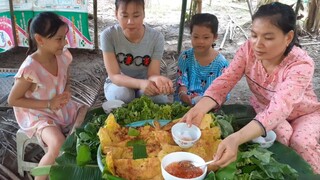 Lâu Ngày Chị Em Gặp Lại Làm Món Bánh Xèo Ăn Ngoài Vừơn Thiệt Mát| TKQ & Family T646