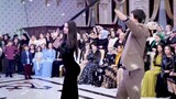 Chechnya menari Lezkinka di pernikahan Rusia Selatan / Kaukasus Utara / Republik Chechnya ТАНЦУЮТ ЛЕ