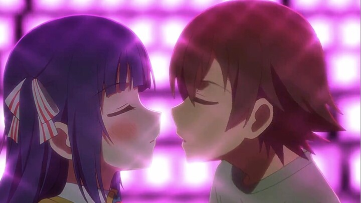 Mau di cium brutal sama ayang🥵