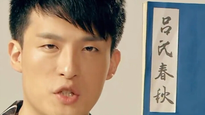 اتضح أن ليو تسيتشياو هو ملك إغراء الفتيات الأصلي!