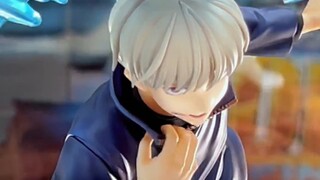 The Contempt Eye ranking dog roll has gained great popularity, and the character Gintama has been on