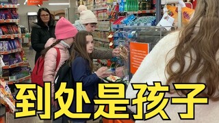 为什么老外这么能生孩子，每家至少3-4个多的十几个