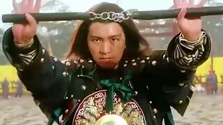 星爷用这段告诉我们：有些行业是按身份证录取的，你非要去报考？