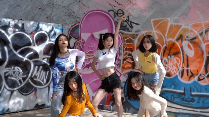 Versi one-shot dari cover dance ICY: Coba aku lihat siapa yang payah dance cover itzy kpop JYP