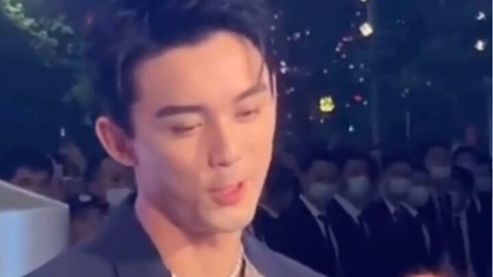 【ليه دي】 إدارة التعبيرات الـ30 تفشل تدريجيًا، المخرج: ويكيدل