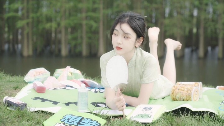 Lâu ngày nắng hạn gặp mưa ngọt, xa quê gặp lại cố nhân.