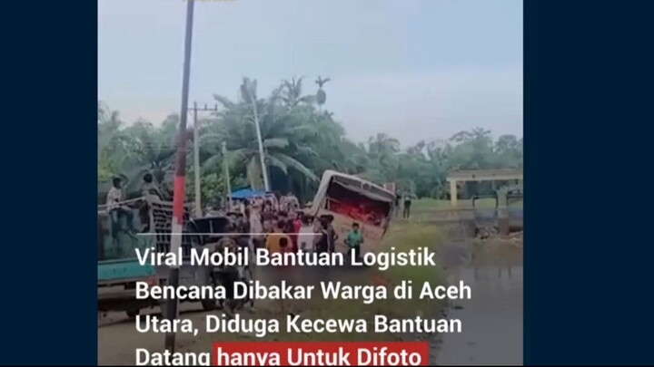 Sebuah video yang beredar luas menunjukkan sebuah mobil berisi bantuan dibakar warga, dengan paket-p
