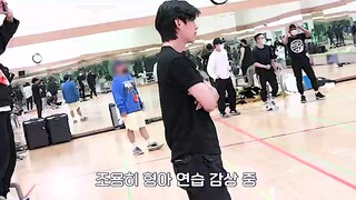 Tae Tae: Wow, Hoobi đẹp trai quá, tôi cũng muốn đi cùng