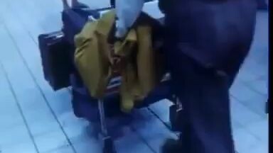 Suci Dalam Debu