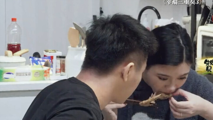 เฮ่อโย่วจวิน: ผมต้องควบคุมตัวเองหน่อย กำลังถ่ายรายการอยู่นะ~