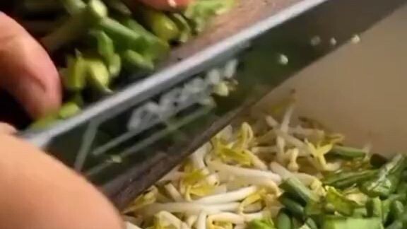 eating delicious