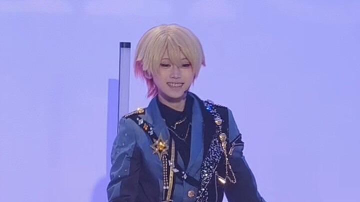 เหนื่อยแทบตายแต่ยังคงรักษาการแสดงออกเช่นนี้ได้อยู่เหรอ คุณซือจวิน [ฟิวชั่น เทียนหม่าซือ ถ่ายสด]