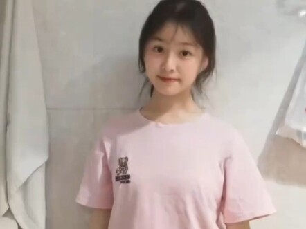 Siswi SMA yang imut banget adalah bayi Tyrannosaurus dari Sichuan!