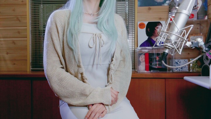 Kalau cewek cantik Taiwan nyanyi lagu “Hari Hujan”, kamu bakal terpesona atau malah baper ngenes?