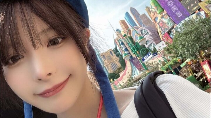 Travel blogger Xiaotaizi is visiting Shanghai—will anyone go and meet her?