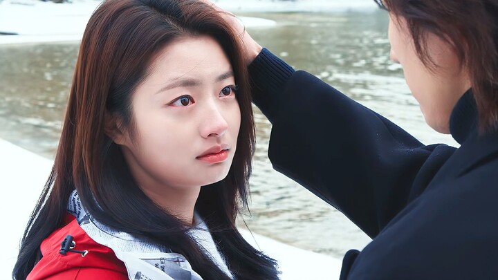 “คนรักของฉัน วันแต่งงานใหม่ๆ เขาก็ตายไปพร้อมกับฉัน” ดอกไม้ฤดูร้อน