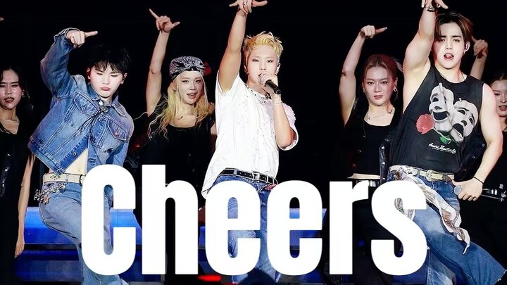 【4K สองภาษา】Cheers · เวอร์ชัน 12 คนตบก้นปังปัง - ‘เราเริ่มจากห้องใต้ดิน แล้วสร้างอาคารให้สูงเสียดฟ้า