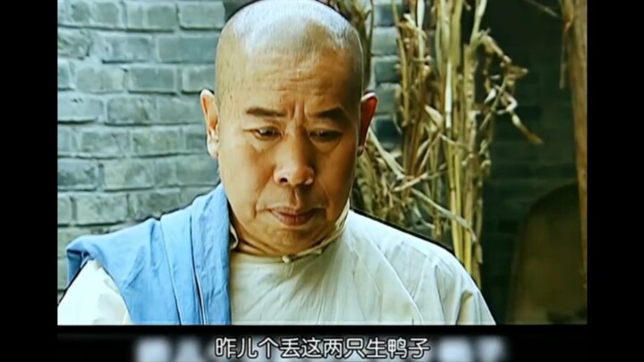 Vịt ơi, mày phải trộm năm con một lần! Trộm xong năm con thì bán năm con luôn! Cứ thế thì lúc nào cũ