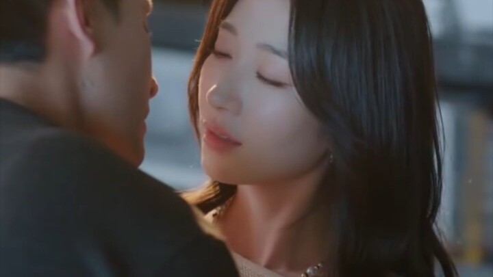 Liu Xiaoxu & Wang Gege - Berpindah sarang
