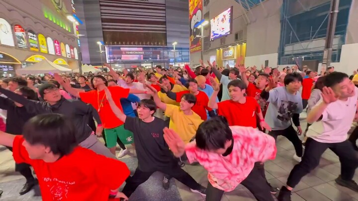 Japanese Youth Prioritize Health: Get Active with Post-Meal Square Dancing!