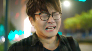 “Akhir seperti apa yang pantas untuk sebuah perjalanan?”