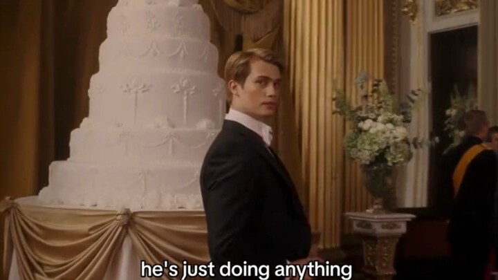 nicholas galitzine tiktok