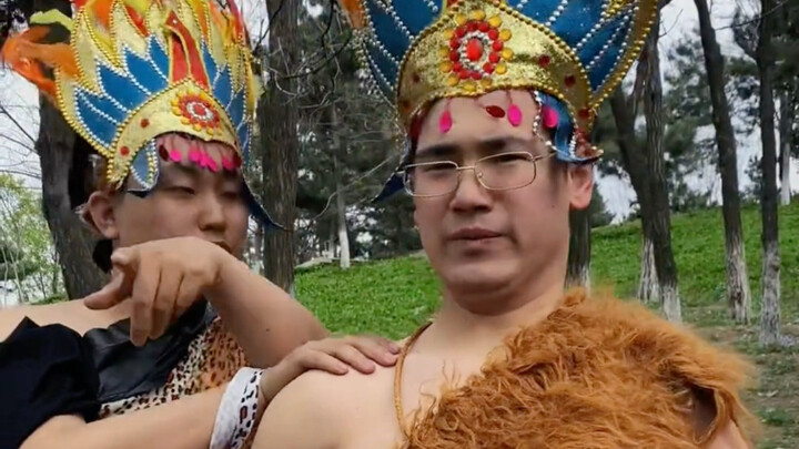 Apa nama ketua suku kanibal?